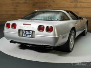 Image 11/19 of Chevrolet Corvette Collector Edition Convertible (1996)