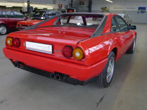 Image 31/47 of Ferrari Mondial 3.2 (1988)