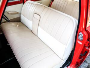 Bild 20/33 von Ford Consul 375 (1961)