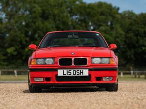 Image 6/37 of BMW M3 (1994)