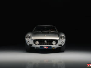 Image 3/20 of Ferrari 250 GT (1963)