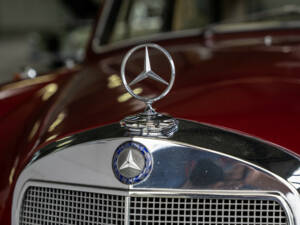 Image 17/39 of Mercedes-Benz 180 D (1957)