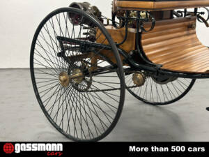 Image 5/15 of Benz Patent-Motorcar Number 1 Replica (1986)