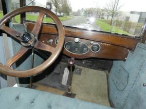 Image 6/32 of Locomobile 8-80 (1927)