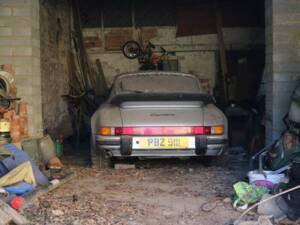 Imagen 1/9 de Porsche 911 Carrera 3.2 (1989)