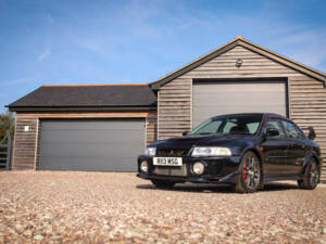 Image 18/50 of Mitsubishi Lancer Evolution V (1998)