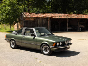 Immagine 2/63 di BMW 323i Baur TC (1979)