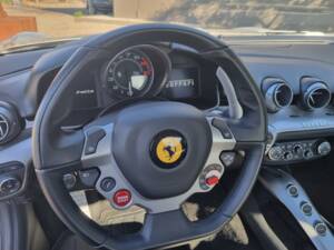 Bild 6/13 von Ferrari F12berlinetta (2015)