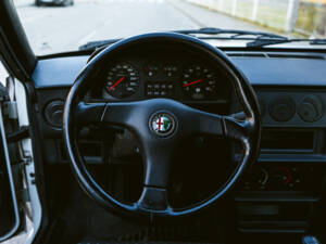 Bild 20/27 von Alfa Romeo 33 - 1.7 Permanent 4 (1991)