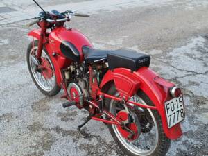 Image 12/12 of Moto Guzzi DUMMY (1952)