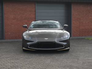 Immagine 4/17 di Aston Martin Vantage V8 &quot;007 Edition&quot; (2021)