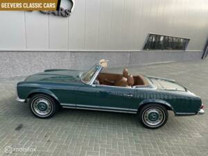 Image 4/45 de Mercedes-Benz 280 SL (1970)