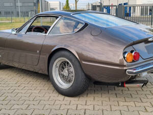 Bild 10/26 von Ferrari 365 GTB&#x2F;4 Daytona (1970)