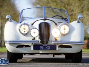 Image 2/49 of Jaguar XK 120 OTS (Alloy) (1949)