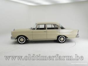 Bild 8/15 von Mercedes-Benz 220 S b (1960)