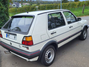 Image 7/14 de Volkswagen Golf Mk II GTi 16V 1.8 (1988)