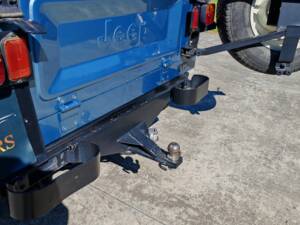 Image 28/31 of Jeep CJ-7 2.4L Diesel (1983)