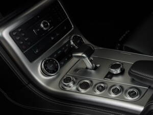 Bild 24/34 von Mercedes-Benz SLS AMG (2013)