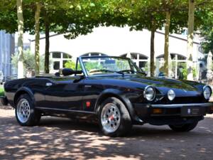 Immagine 10/26 di FIAT 124 Spider Volumex (1985)