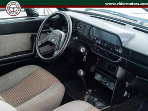 Bild 23/35 von Lancia Beta Coupe 2000 i.e. (1984)