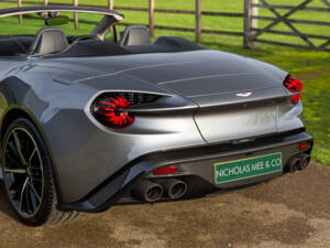 Image 37/99 of Aston Martin Vanquish Zagato Volante (2017)