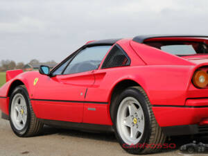 Image 20/44 of Ferrari 328 GTS (1987)