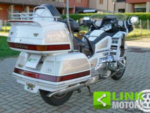 Image 3/10 of Honda DUMMY (1988)