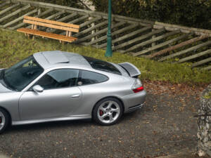 Bild 3/82 von Porsche 911 Carrera 4S (2002)