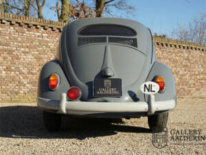 Immagine 17/50 di Volkswagen Maggiolino 1200 Standard &quot;Ovali&quot; (1955)