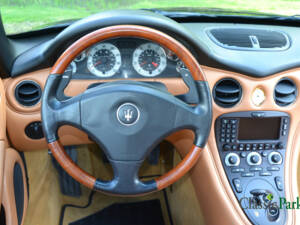 Bild 23/50 von Maserati 4200 Cambiocorsa (2003)