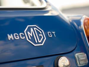 Immagine 98/100 di MG MGC GT (1970)