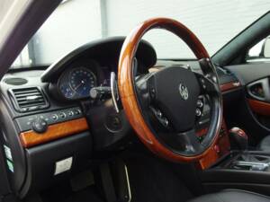 Image 50/99 de Maserati Quattroporte 4.2 (2010)
