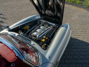 Immagine 33/43 di Mercedes-Benz 300 SL Roadster (1958)