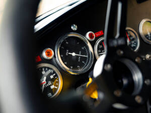 Image 20/22 of Ferrari 512 BB (1981)