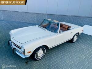 Image 2/12 de Mercedes-Benz 280 SL (1970)