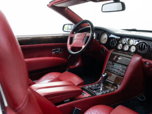 Immagine 19/45 di Bentley Azure (2007)