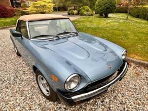 Image 3/37 of FIAT Spider 2000 (1981)