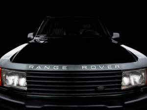 Image 26/33 de Land Rover Range Rover 4.6 HSE (2000)