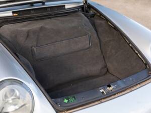 Imagen 26/50 de Porsche 911 Carrera (1996)