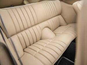 Immagine 75/88 di Jaguar E-Type (2+2) (1968)