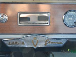 Afbeelding 39/50 van Lancia Flavia 1.8 (Vignale) (1966)