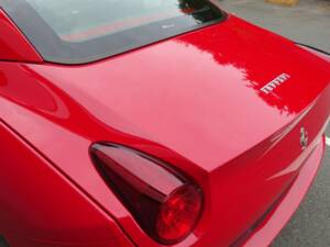 Immagine 16/98 di Ferrari California 30 (2013)
