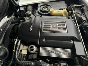 Image 18/21 of Rolls-Royce Corniche S (1995)