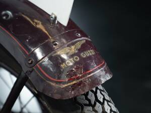 Bild 33/46 von Moto Guzzi DUMMY (1972)