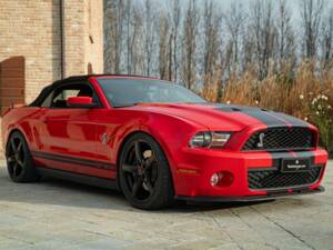 Image 2/50 of Ford Mustang Shelby GT 500 (2011)