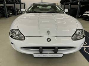 Immagine 20/28 di Jaguar XK8 4.0 (1997)