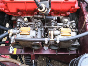 Image 24/50 of Ford Anglia (1965)