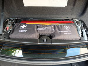Image 48/51 of BMW M5 (2007)