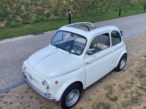 Image 13/19 de FIAT 500 D (1964)