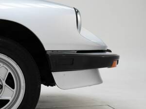 Imagen 12/15 de Alfa Romeo 2000 Spider (1984)